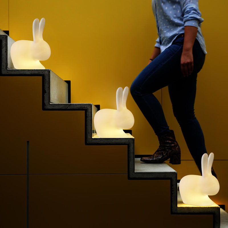 Villa Courtyard éclairage pour le petit lapin blanc