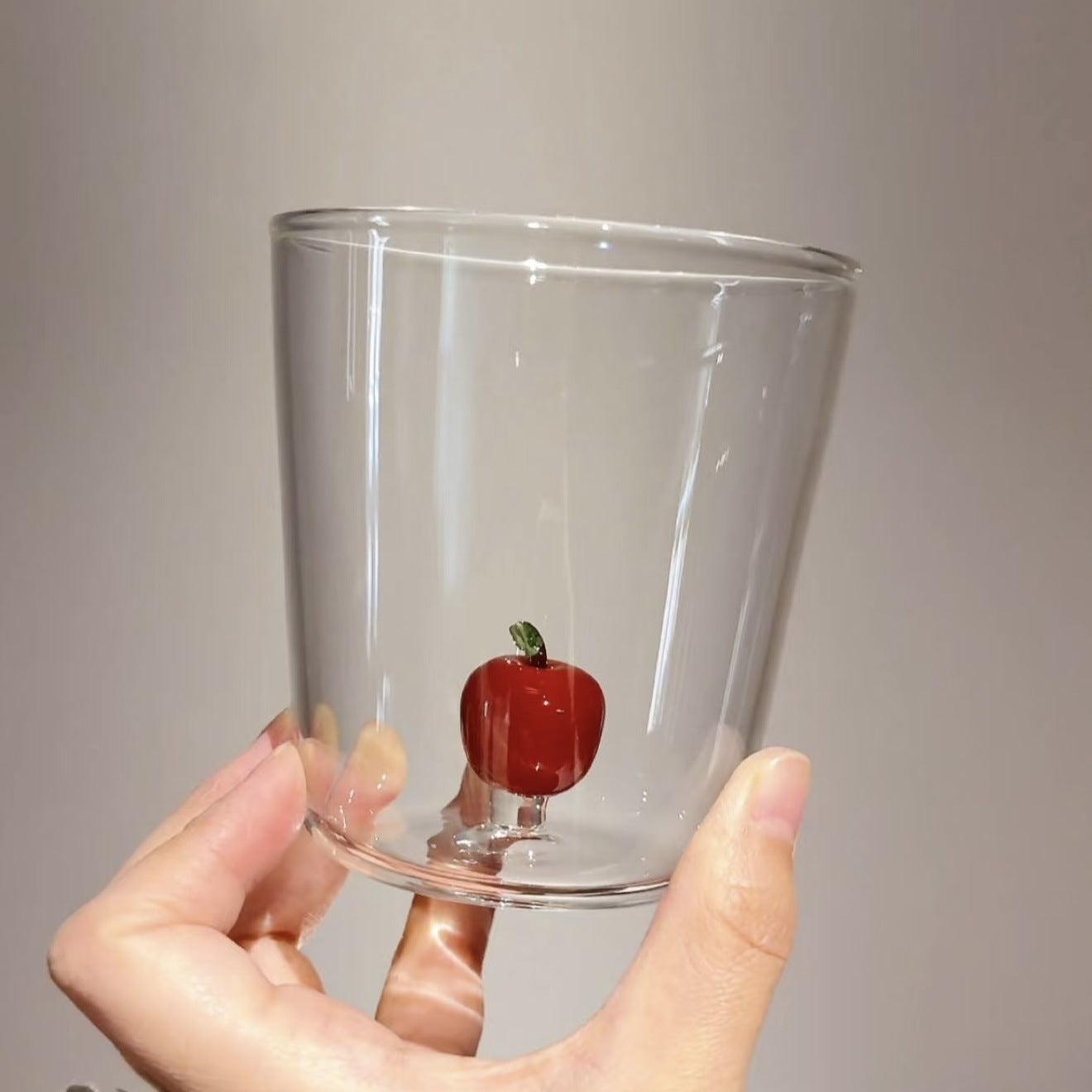 Coupe en verre à haute brosilicate avec poignée