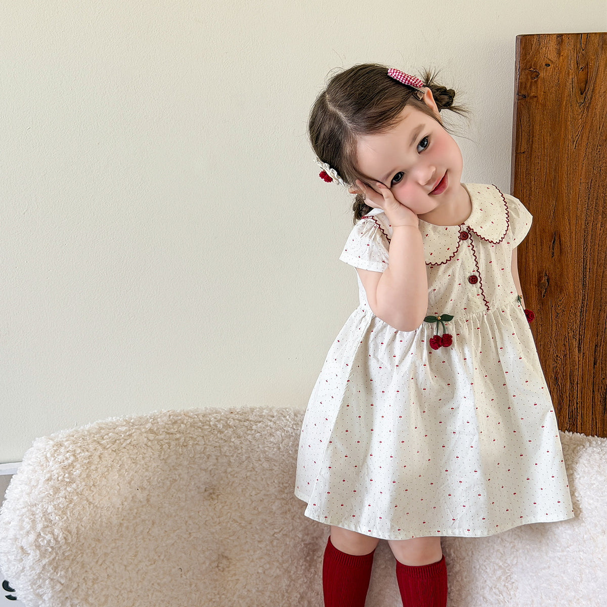 Cute slim dress for little girls