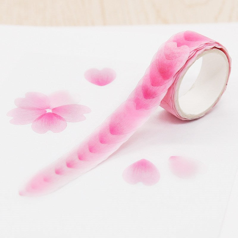 Clover et ruban de papier