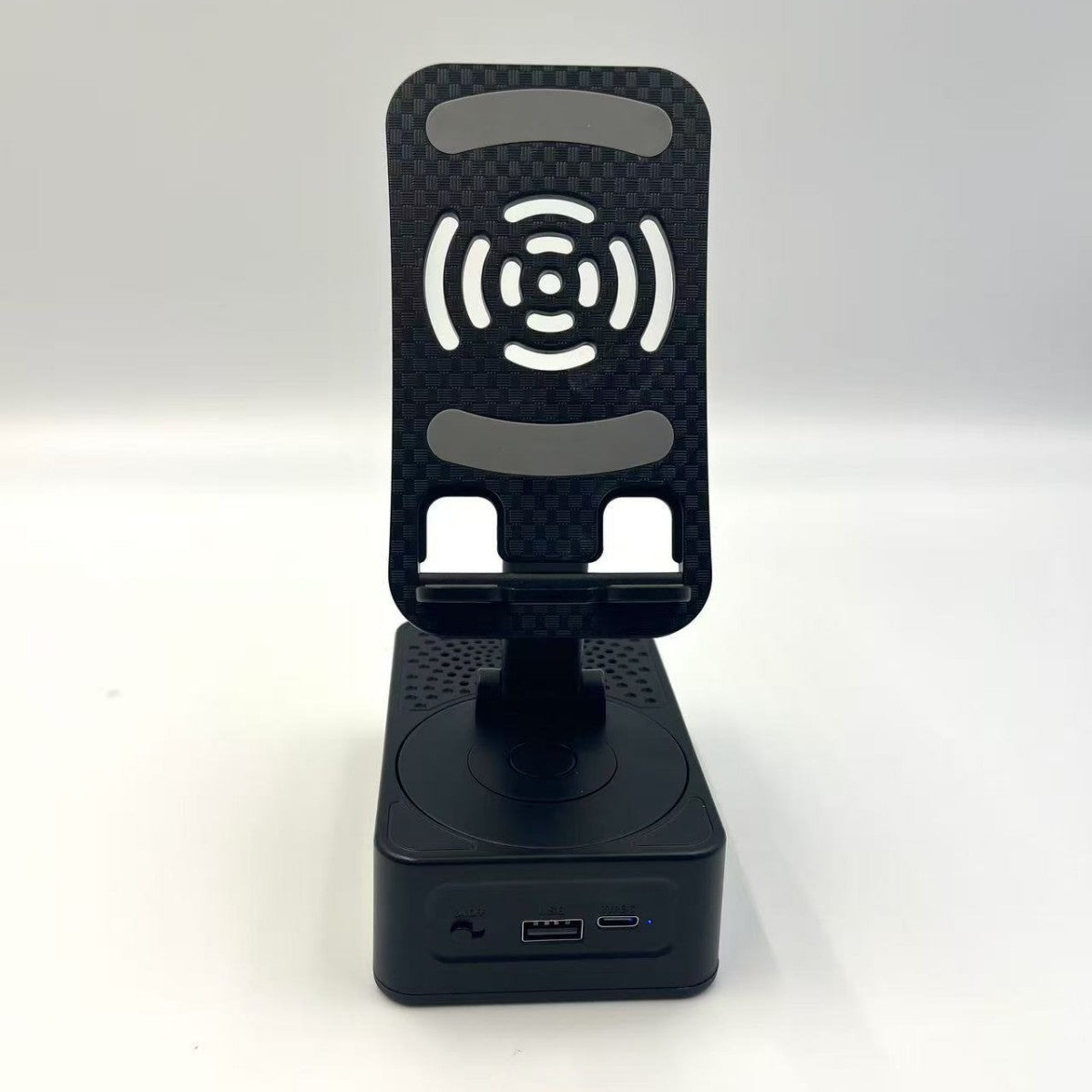 Three-in-one Smart Multifunctional Speaker for Lazy Users