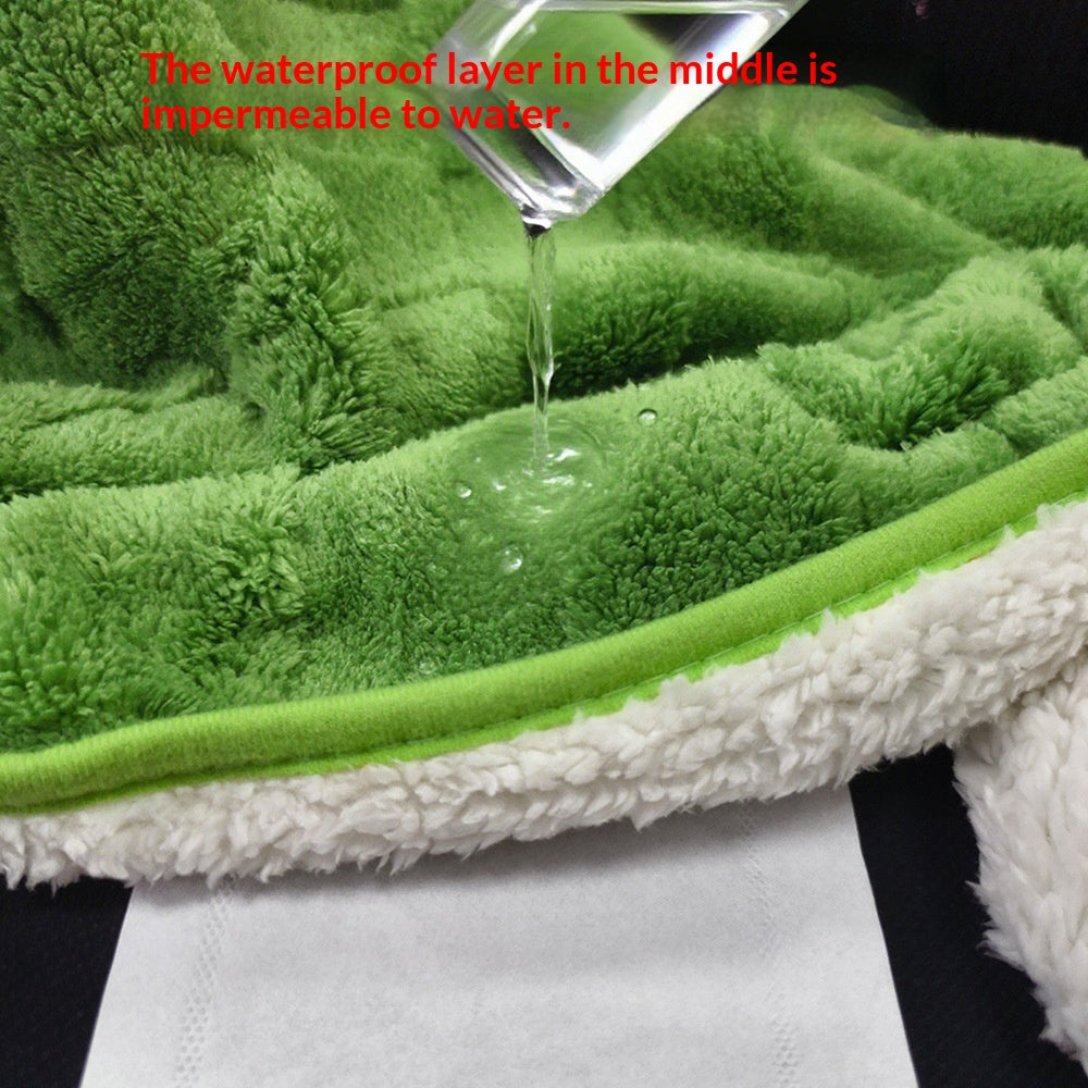 Couverture imperméable en peluche antidérapante pour les chats et les chiens