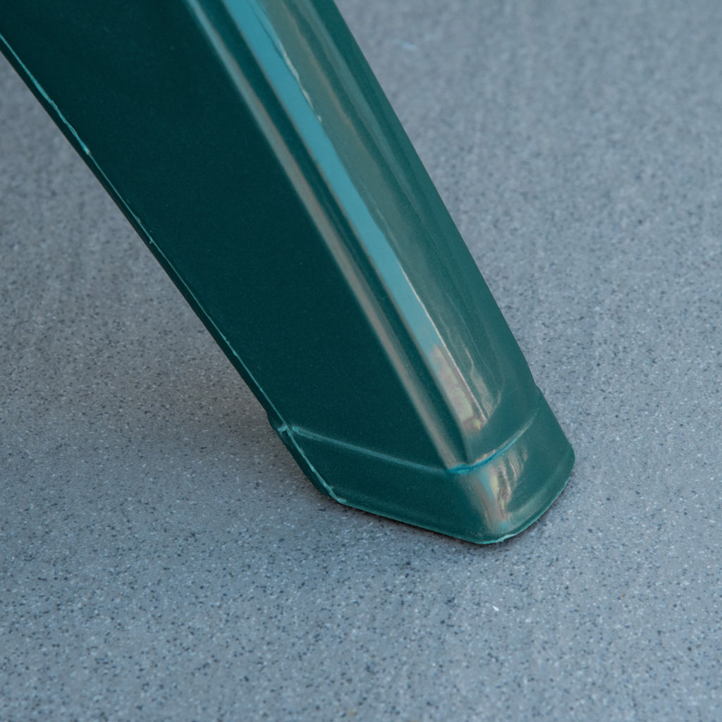 Table de patio ronde en plastique de 36,25 po de dia avec trou de parapluie