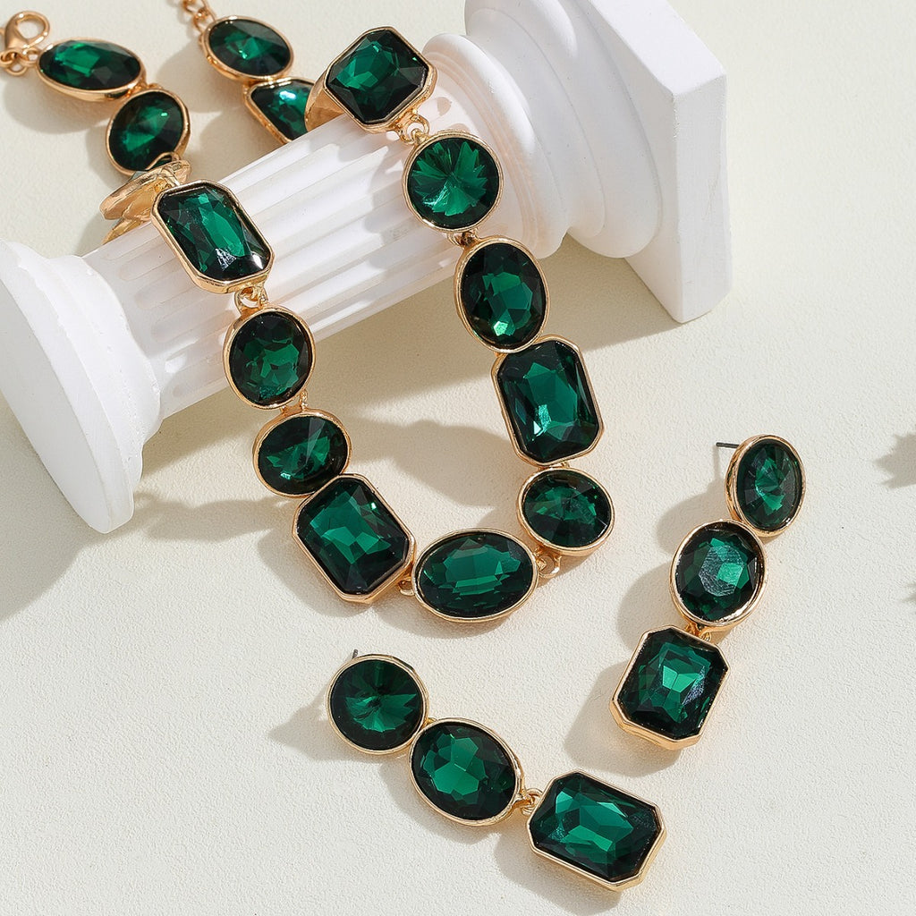 Style luxueux Style antique Superbe cristal brillant coloré Gemmes Collier pour les femmes