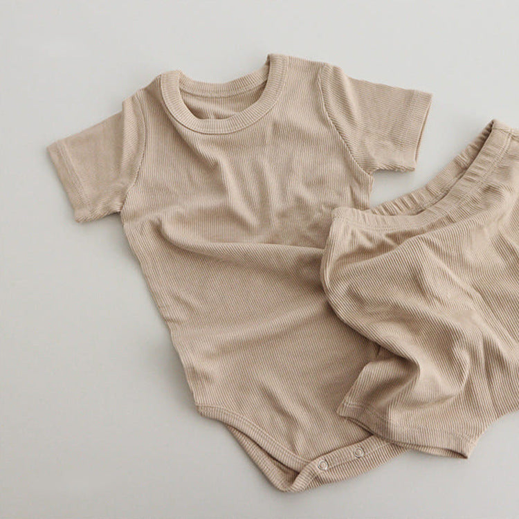 Modèle d'été pour bébé