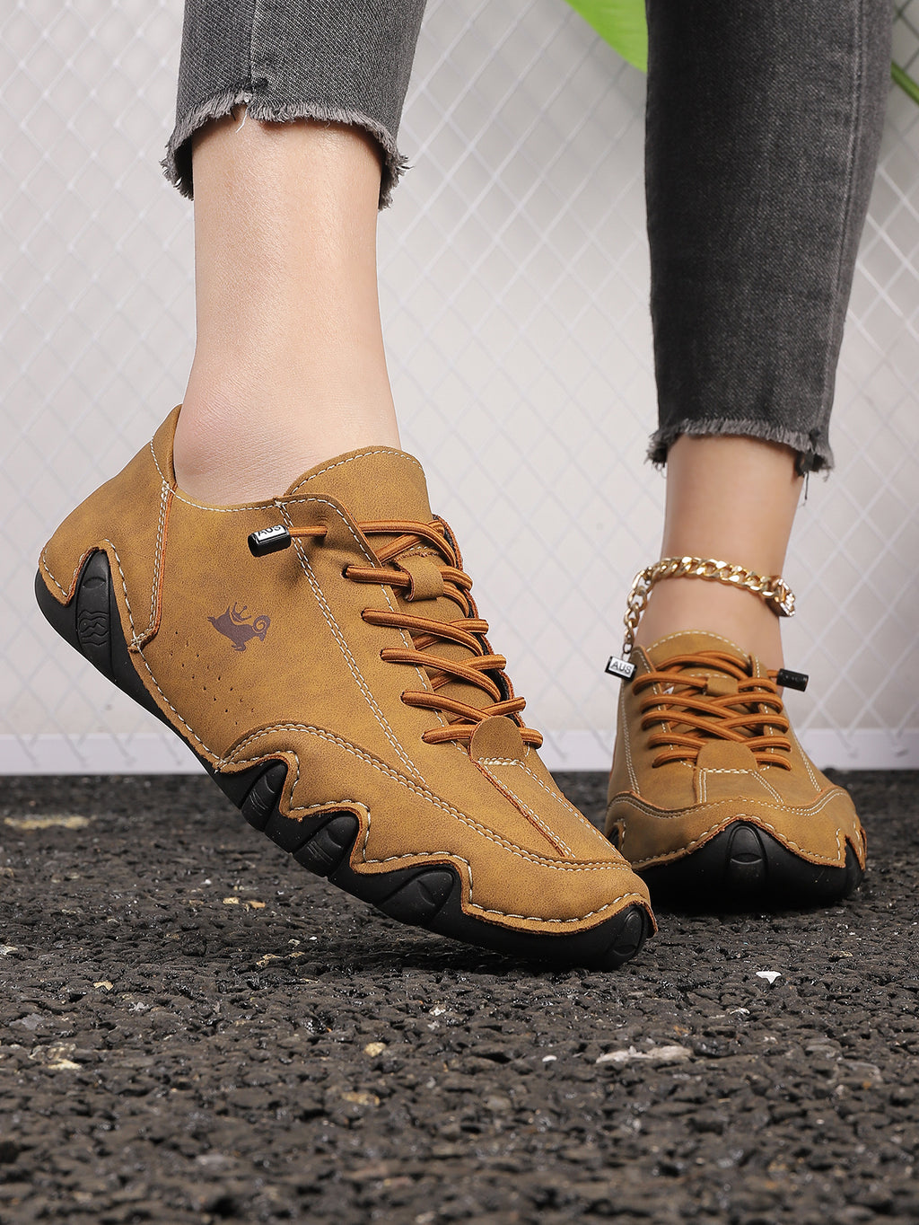Chaussures antidérapantes en cuir pour femmes