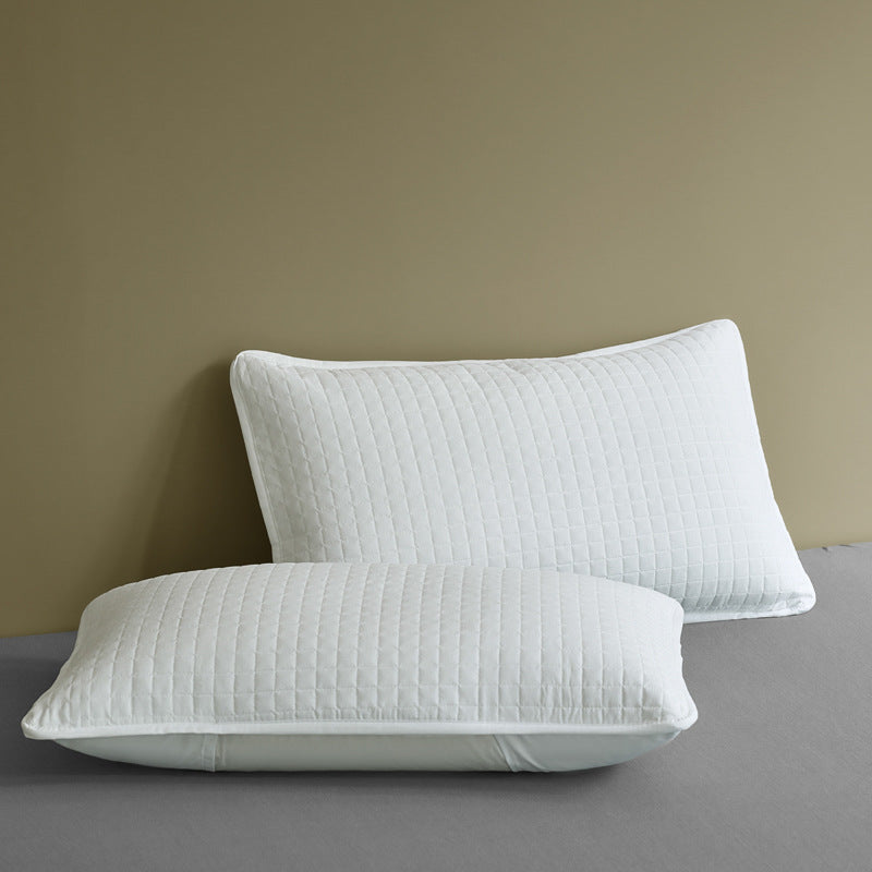 Couverture de l'appuie-tête avec couche d'isolement