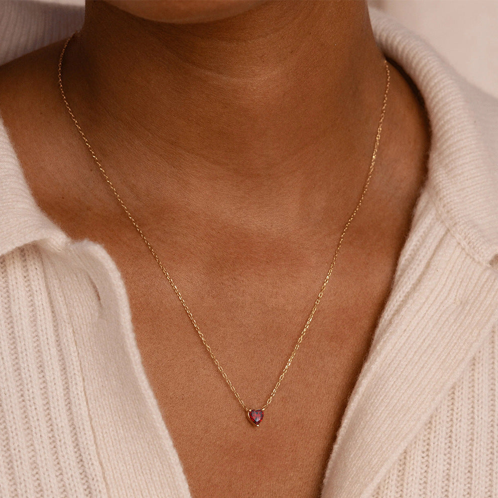 Pendentif en forme de cœur cristal coloré et collier de Zircon