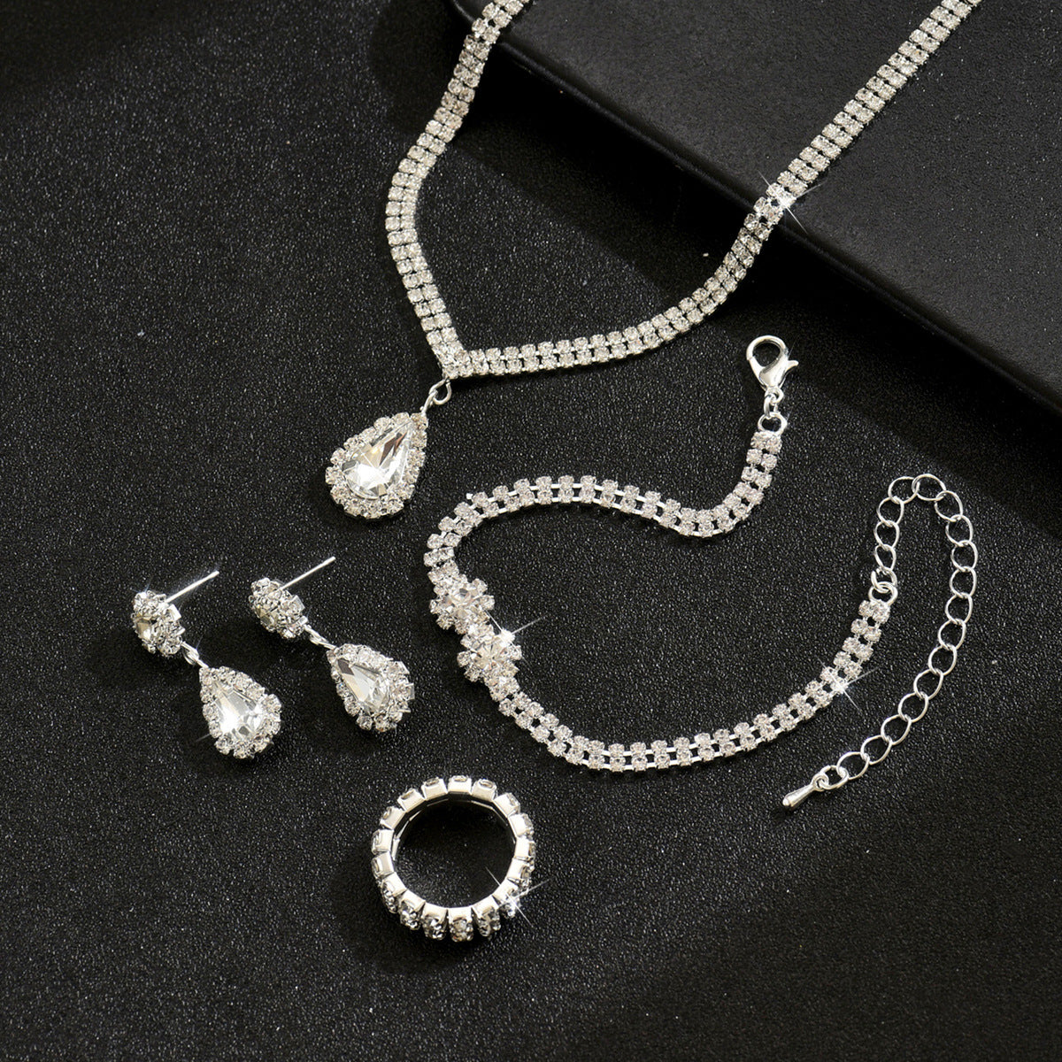 Ensemble de Bijoux en Strass 4 Pcs