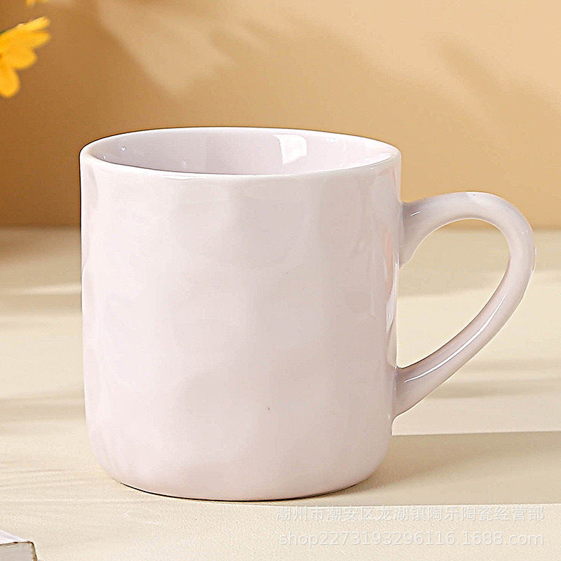 Élégante tasse en céramique à la main
