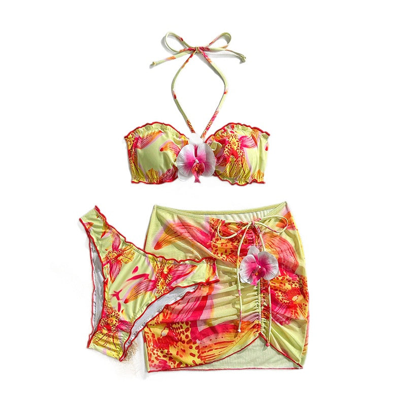 Ensemble de trois pièces de bikini à col haltère imprimé