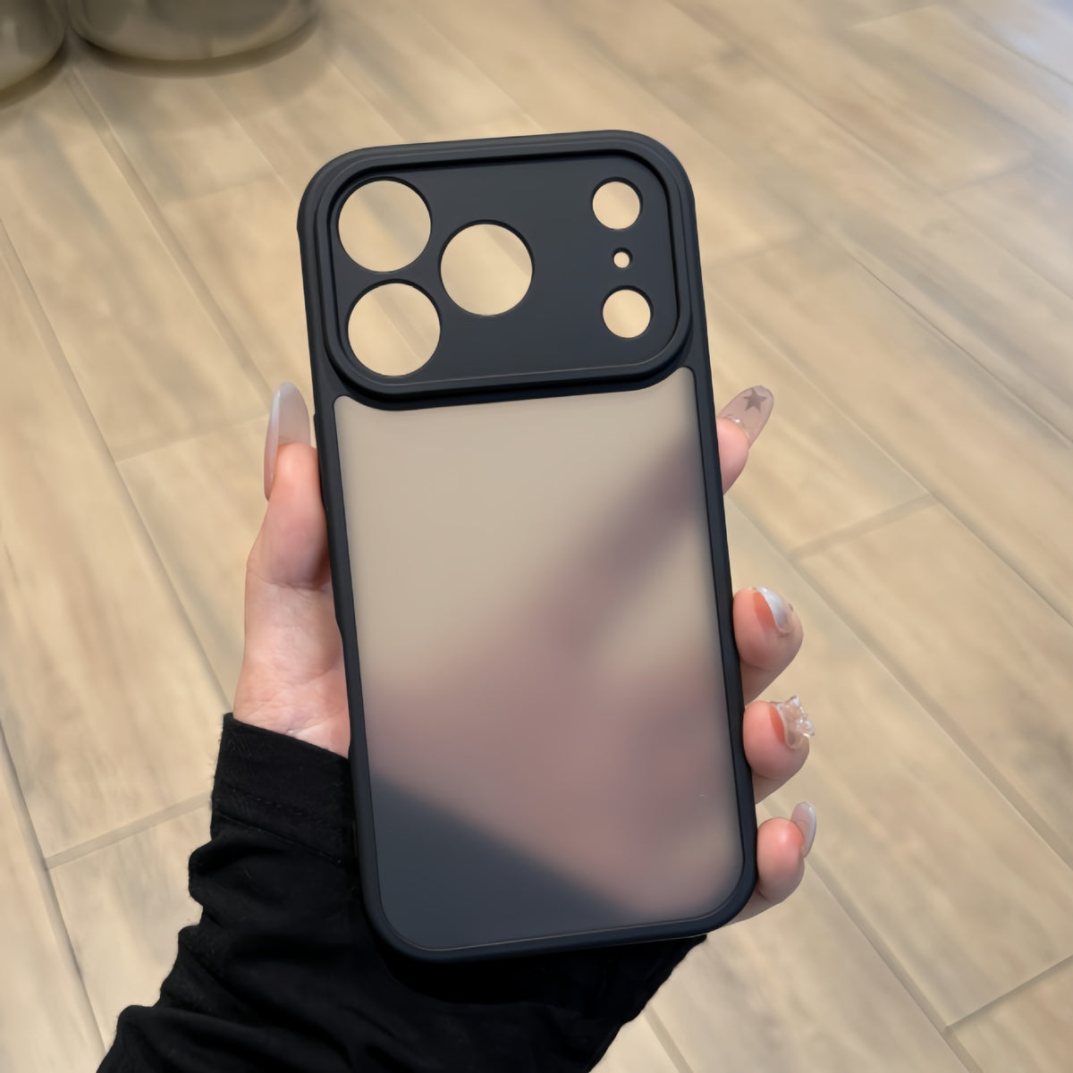 Dropproof frosted skin phone case