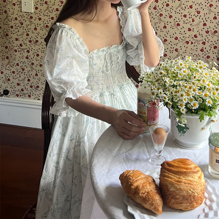 La jupe Fée Florale peut être déchirée en dehors des vêtements de maison pour filles françaises