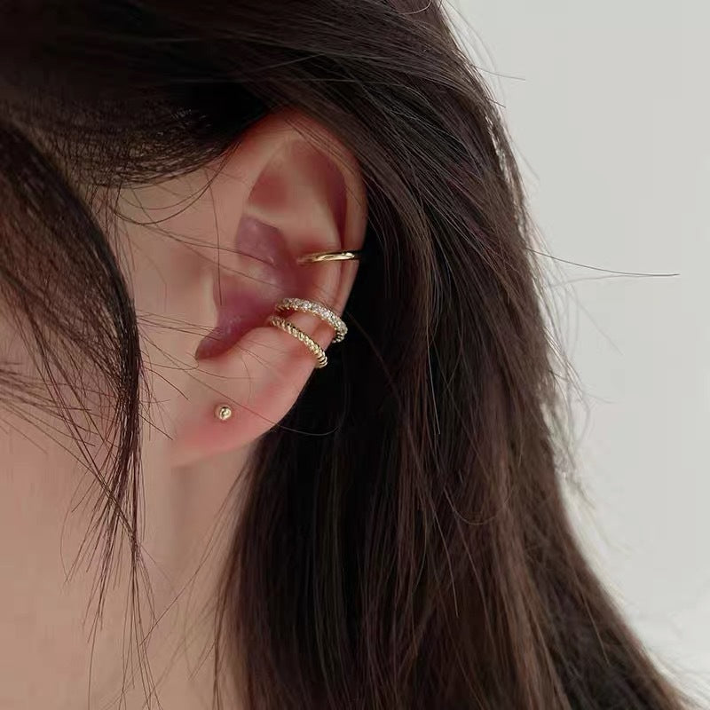Clip d'oreille simple et exquis pour les femmes