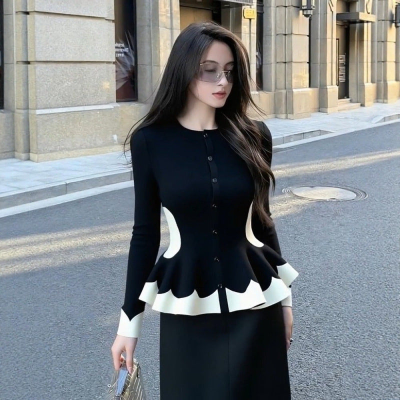 Printemps et automne Niche Style Élégant Socialite Tight Waist Sweater