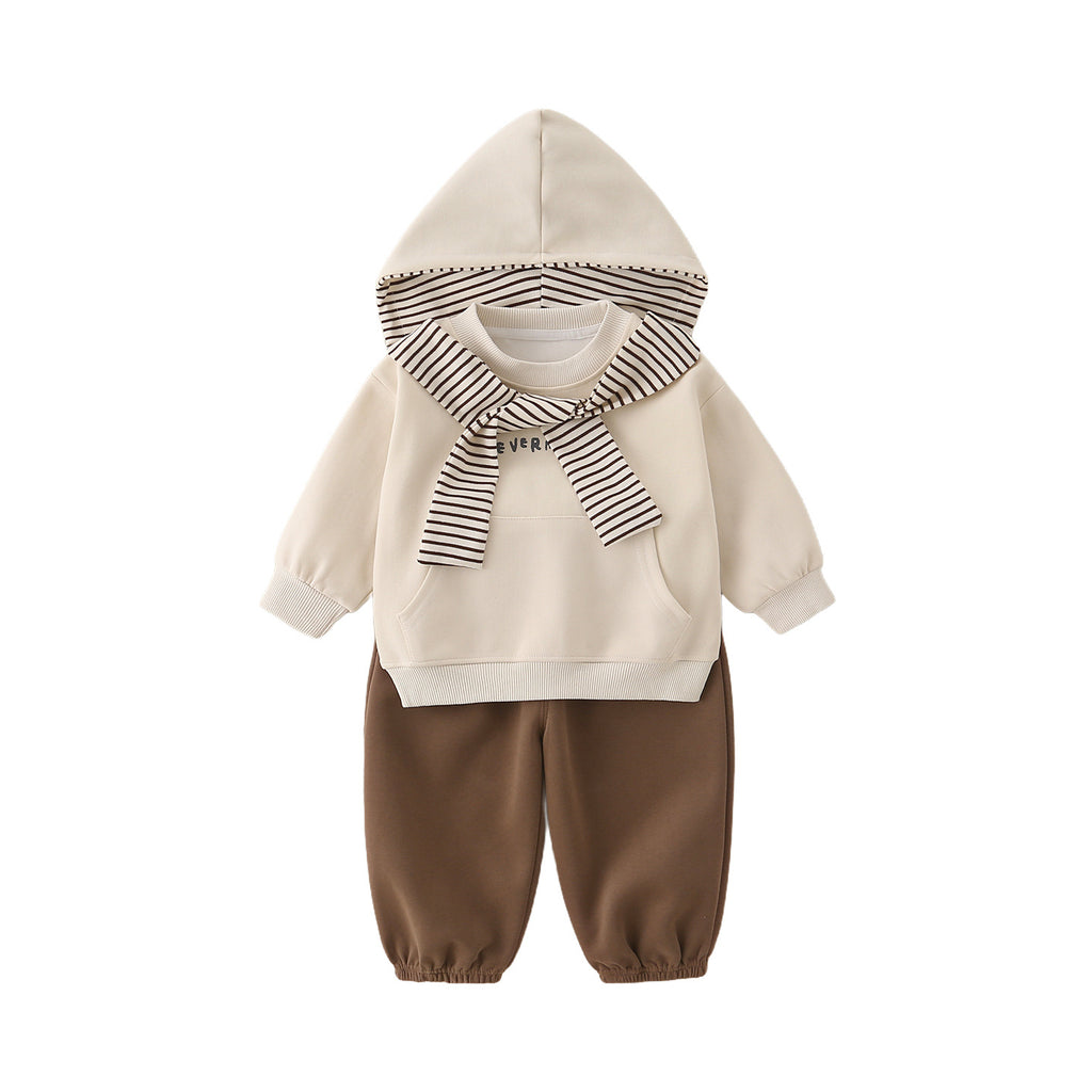 Ensemble d'aménagements élégants de printemps pour enfants
