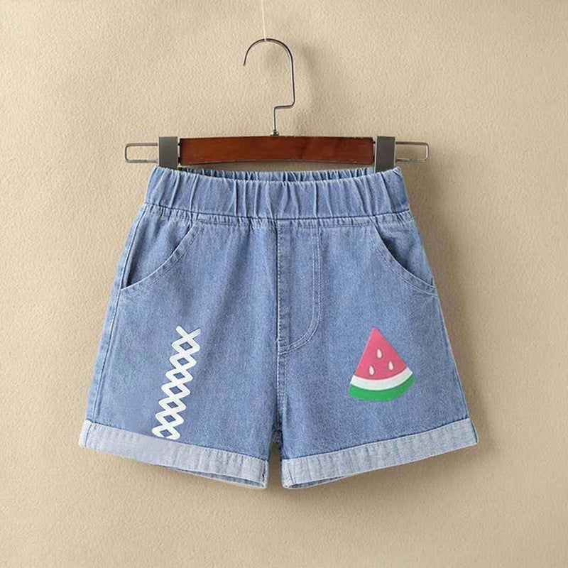 Shortsversatile denim de filles et parfait pour porter dehors