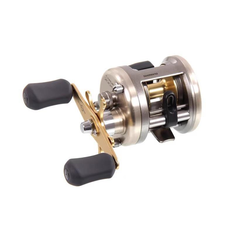Bobine de filage métallique adaptée à la fois à l'eau douce et à l'eau salée