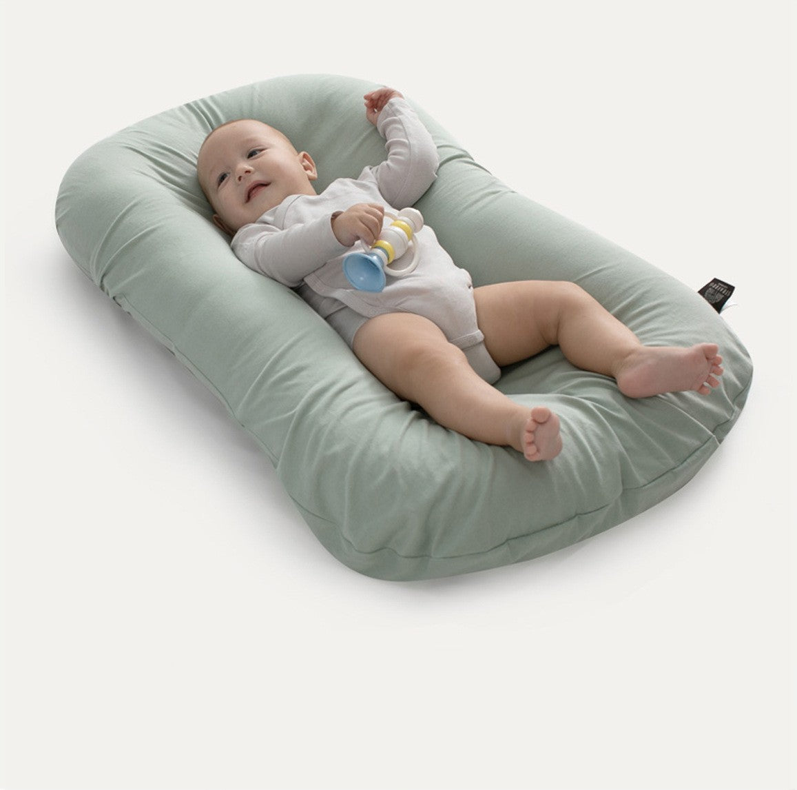 Nouveau-né Confort Portable Movable Bionic Bed