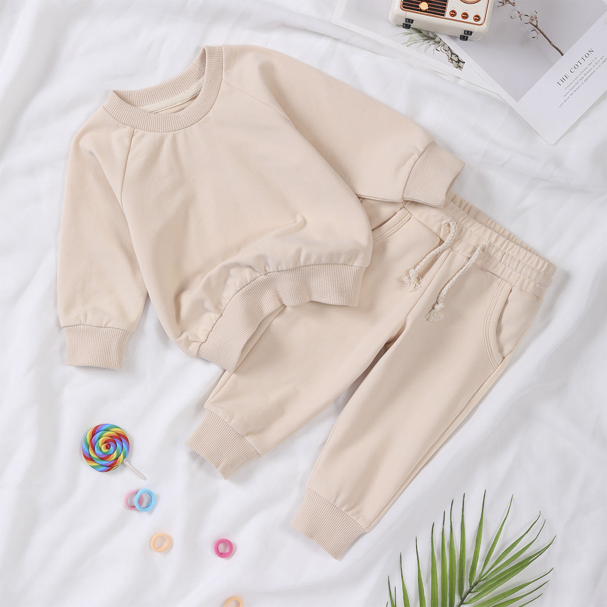 Chemise et pantalons pour enfants