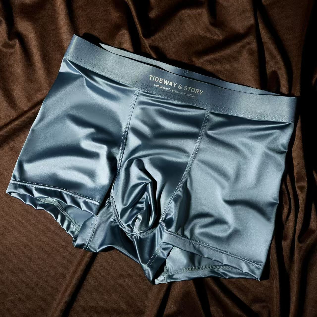 Ice Silk Hommes Sous-vêtements Light Luxury Satin Boxers
