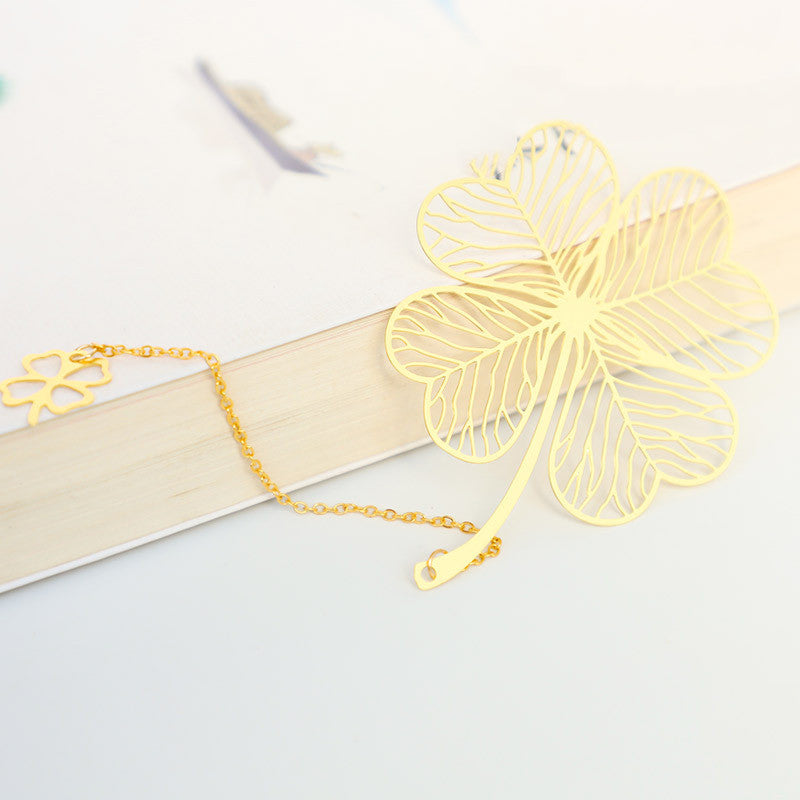 Motif de papier créatif en métal Plaqué creux Feuille d'érable Tassel Apricot Feuille Signet