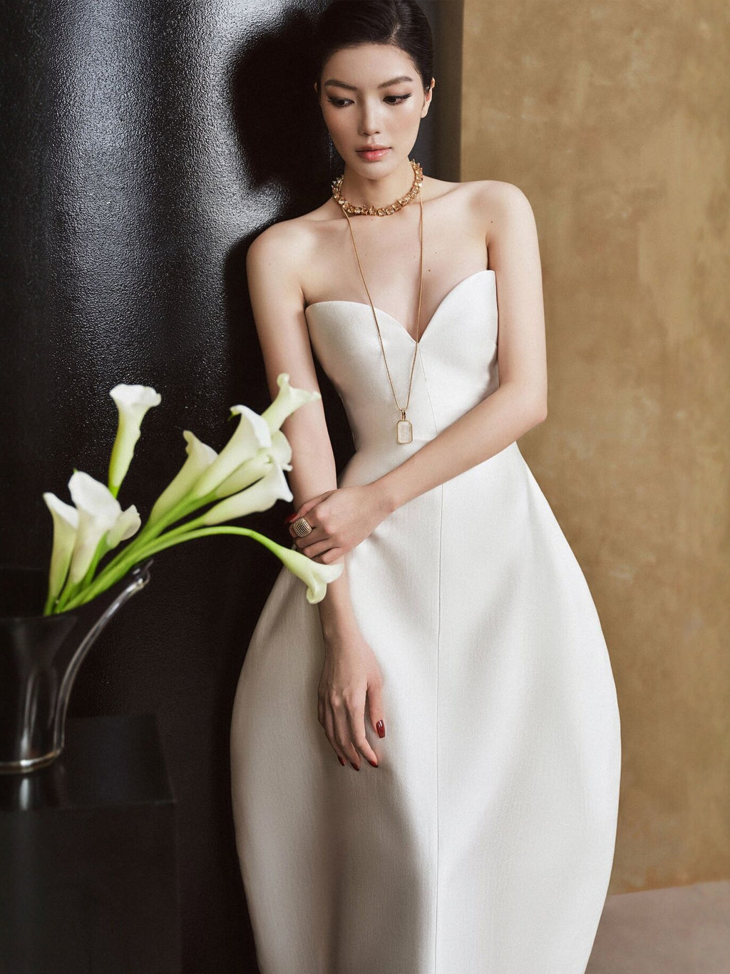 Strapless Sweetheart Structured Midi Gown