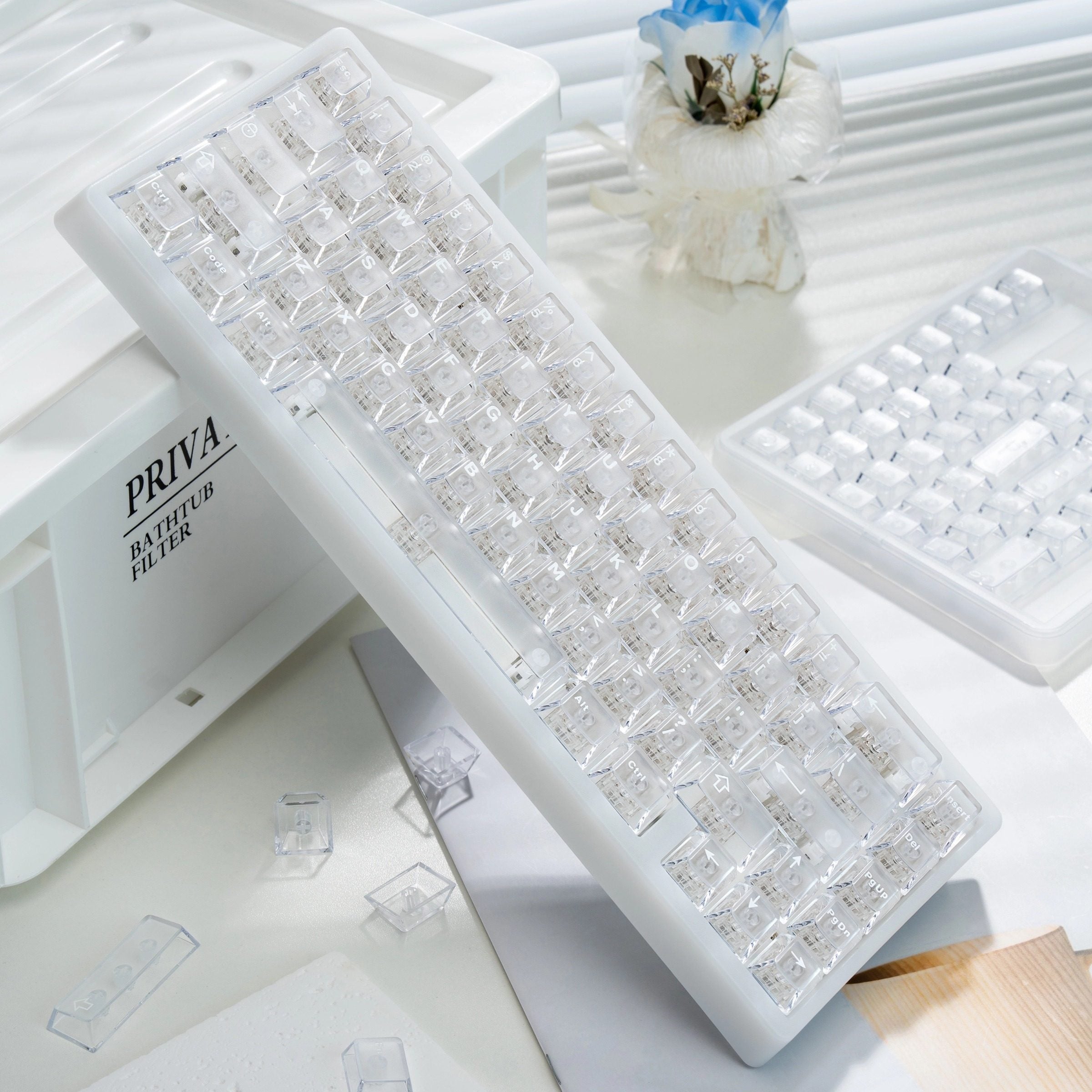 Cap-clé blanc translucide avec compatibilité magnétique à transmission de lumière