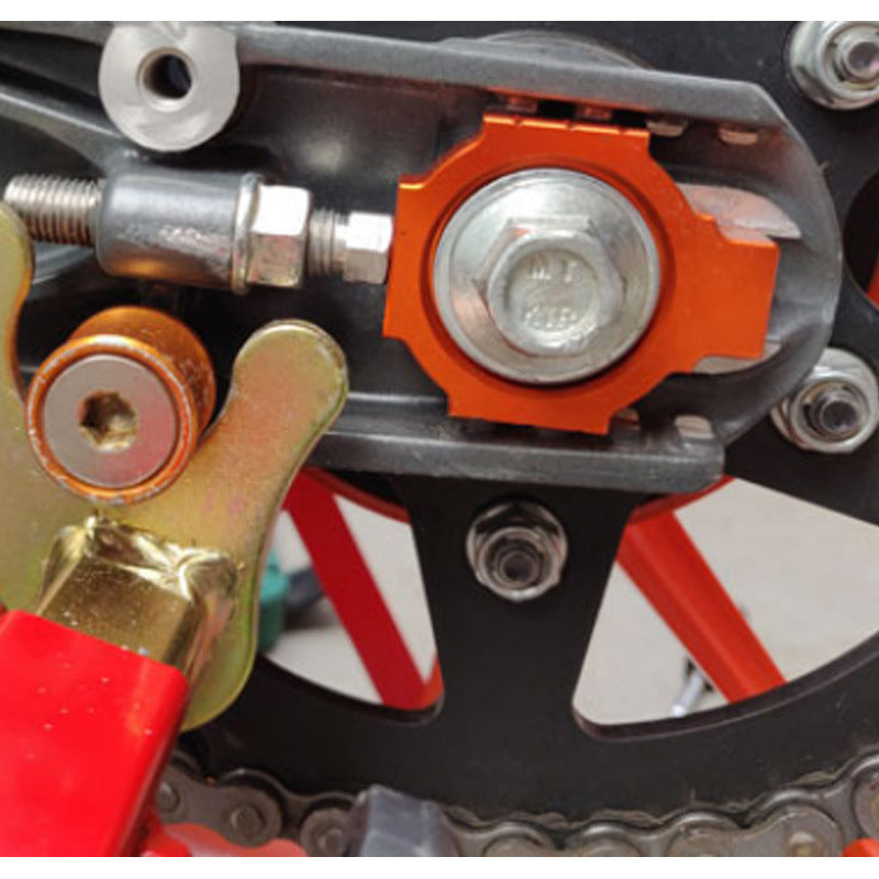 Applicable à la modification KTM de la moto Régulateur de fourche arrière Régulateur de vis