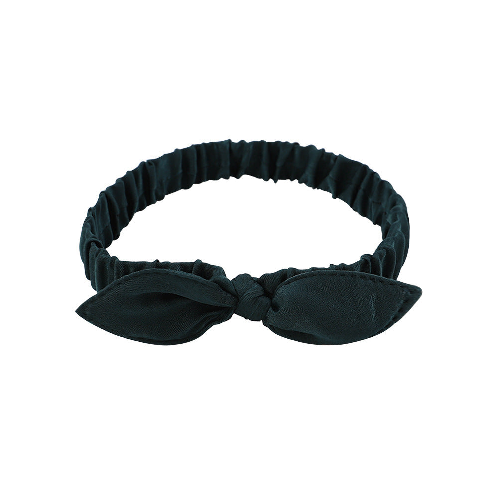 Bande de tête satinée avec cheveux latéraux larges et bande de tête