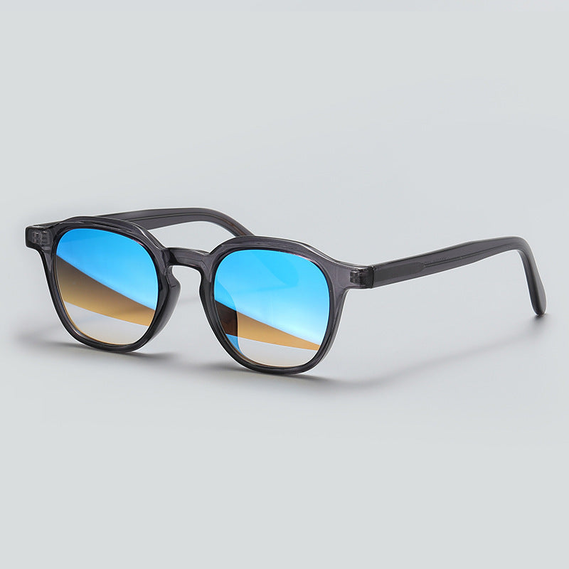 Protective UV Retro Sunglasses