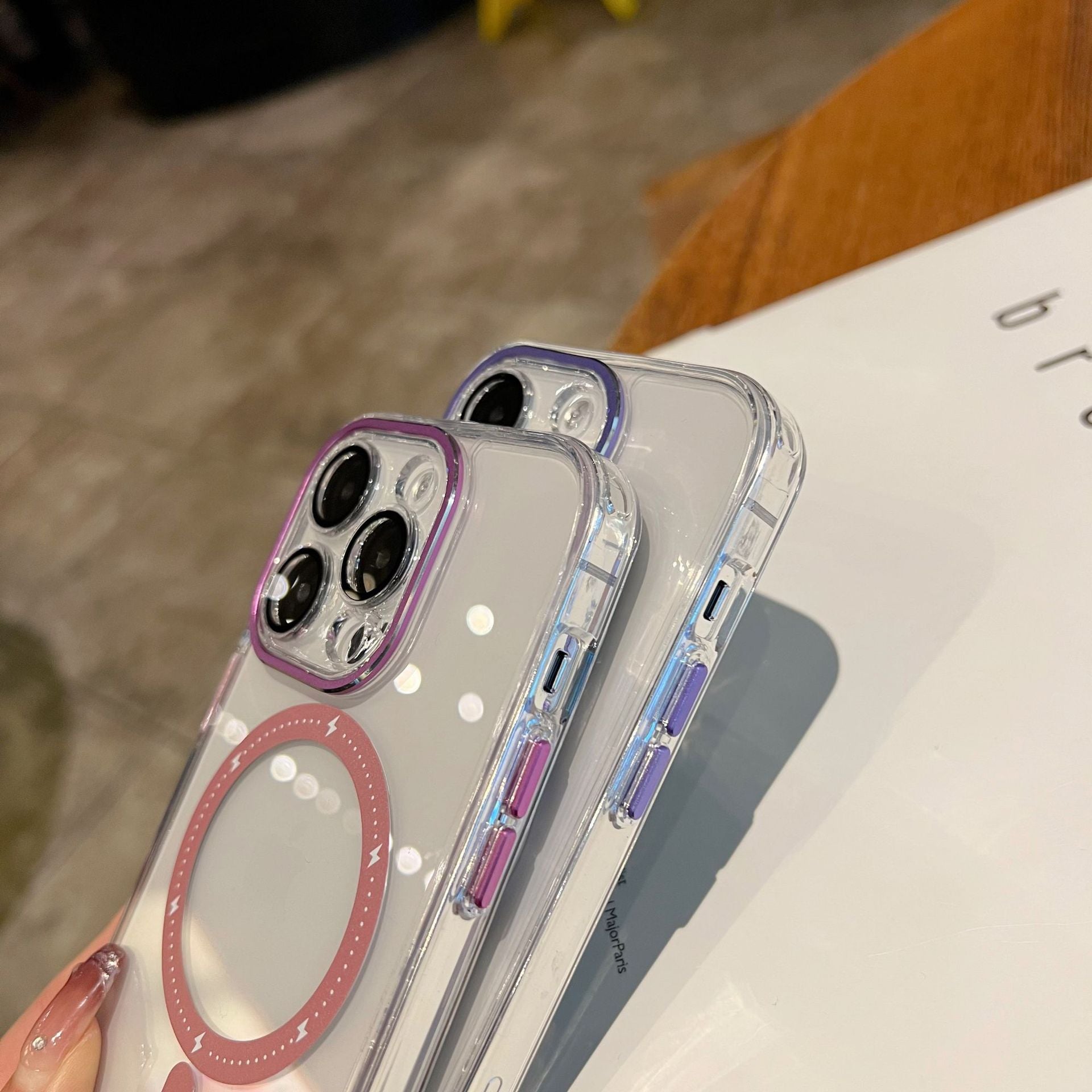 Lentille magnétique transparente verre résistant à la chute Téléphone mobile Protection Shell