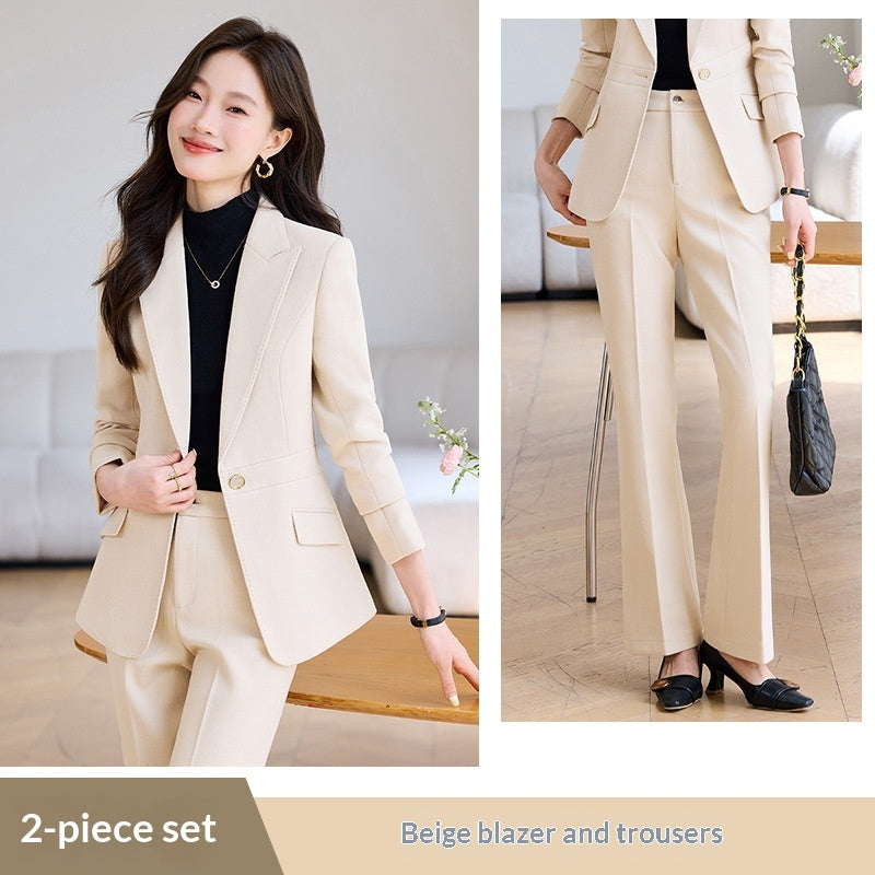 Blazer pour le transport d'un élégant uniforme d'usure formelle