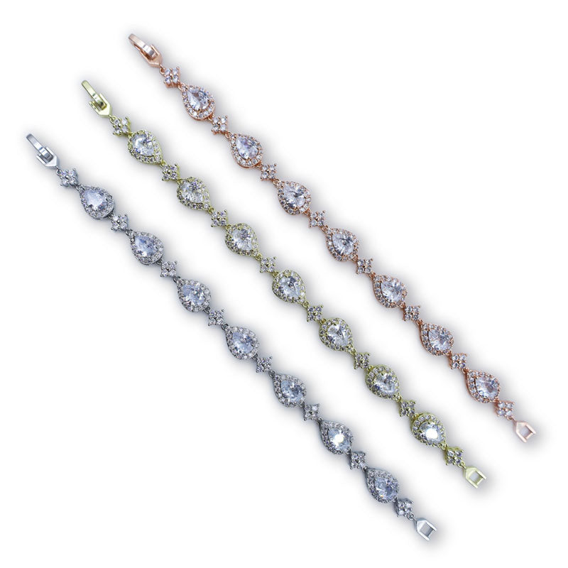 Luxury Teardrop Cubic Zirconia Bracelet Élégant en laiton Déclaration Bijoux Femmes Cock de mariage
