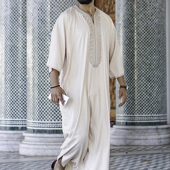 Style ethnique Loose Broderie Casual Robe musulmane blanche