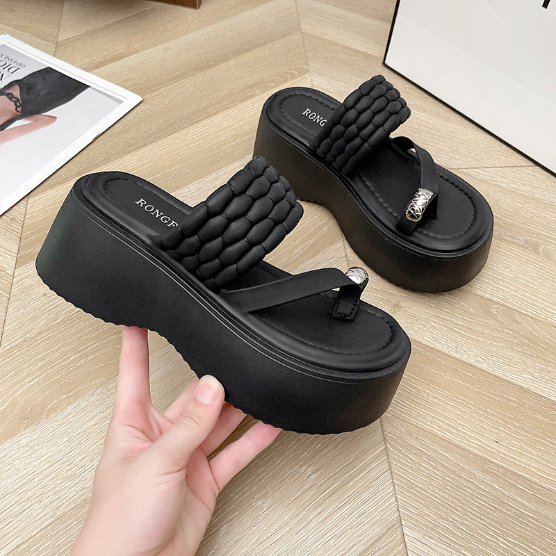 Niche Design Flip Flops Femmes Summer Outdoor Wear Epaisseur Hauteur de Sole Augmentant String Sanda