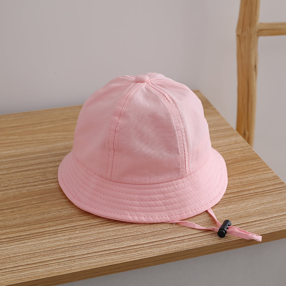 Chapeau de soleil d'été léger de couleur candy pour enfants avec cordon de serrage