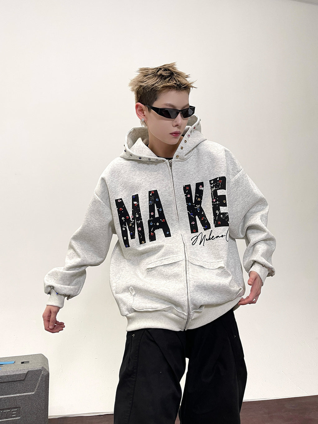 Chandail Zip-Up à capuche couleur Diamond-Beaded