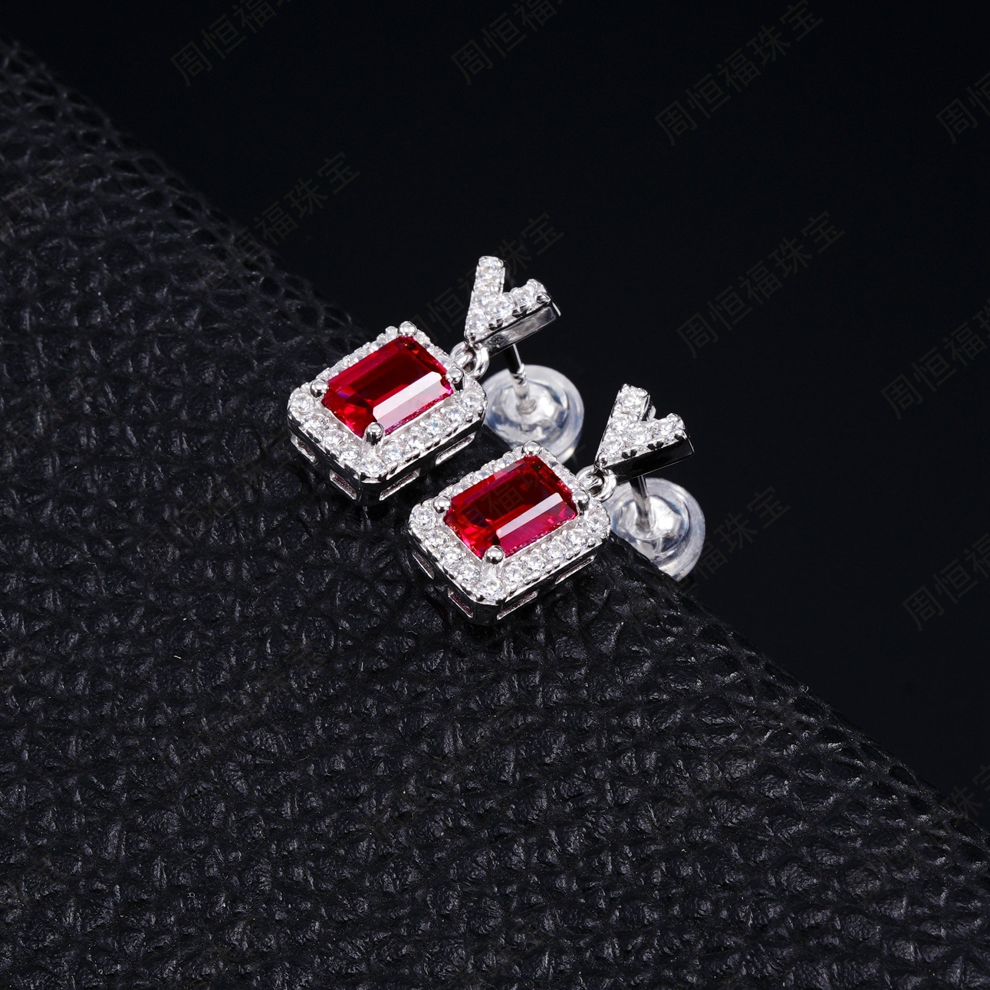 S925 Boucles d'oreilles à goutte en forme de V en argent sterling