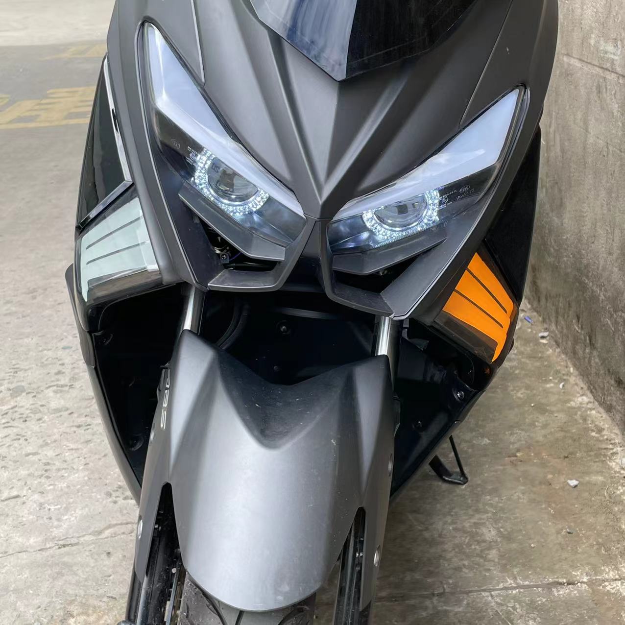 Roue indicateur de direction de remise en conformité moto
