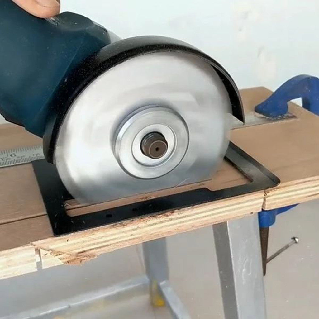 Support spécial de coupe pour gouttière d'angle