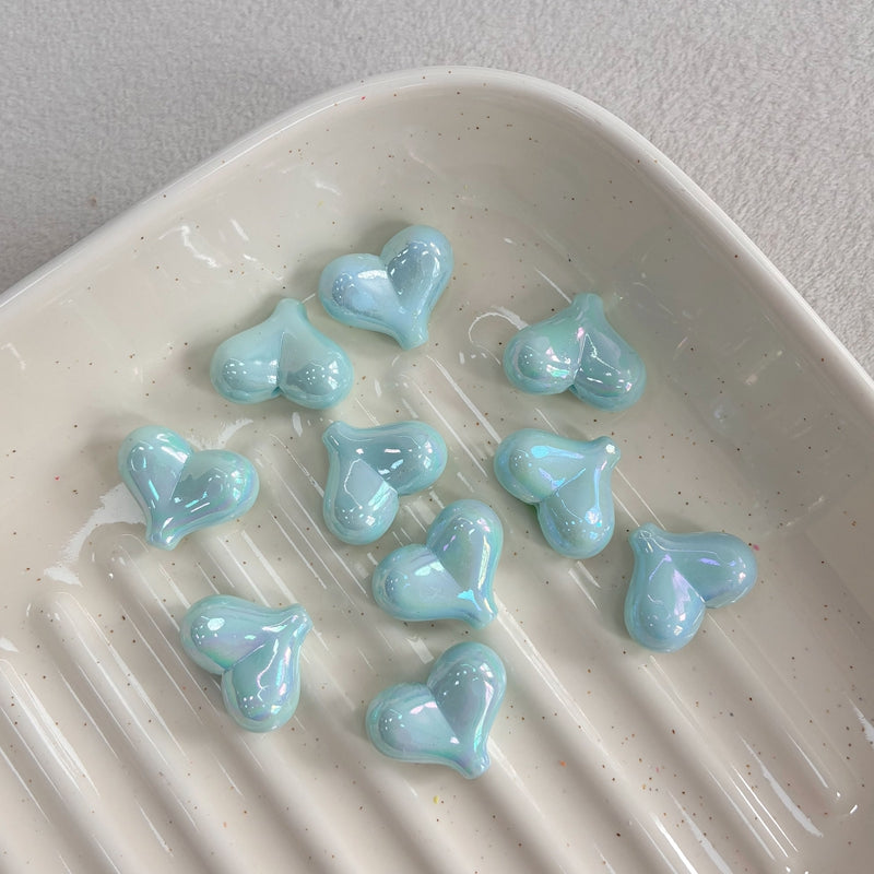 Perles acryliques du coeur irisées