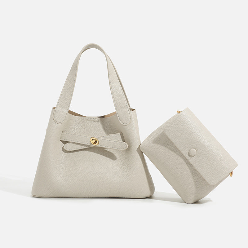 Sac à seau à la mode avec une sangle transversale