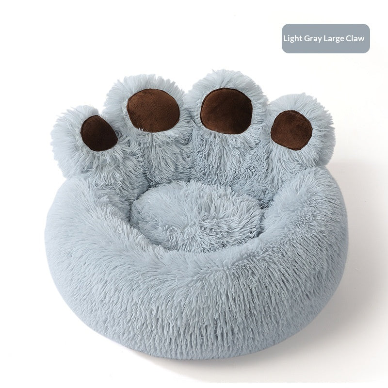 Nid de patte d'ours chaud en hiver