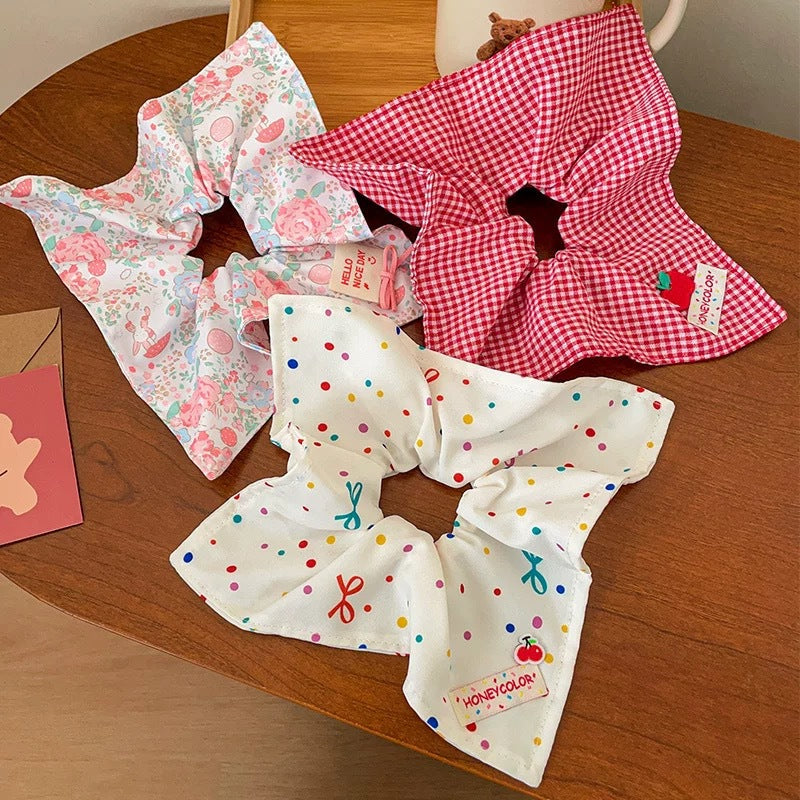 Mignon coloré Polka-dot Floral Carré des cheveux