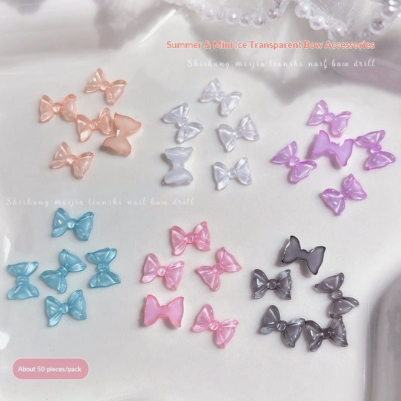 Accessoires d'art à clous en résine à arc transparent de 50 pièces