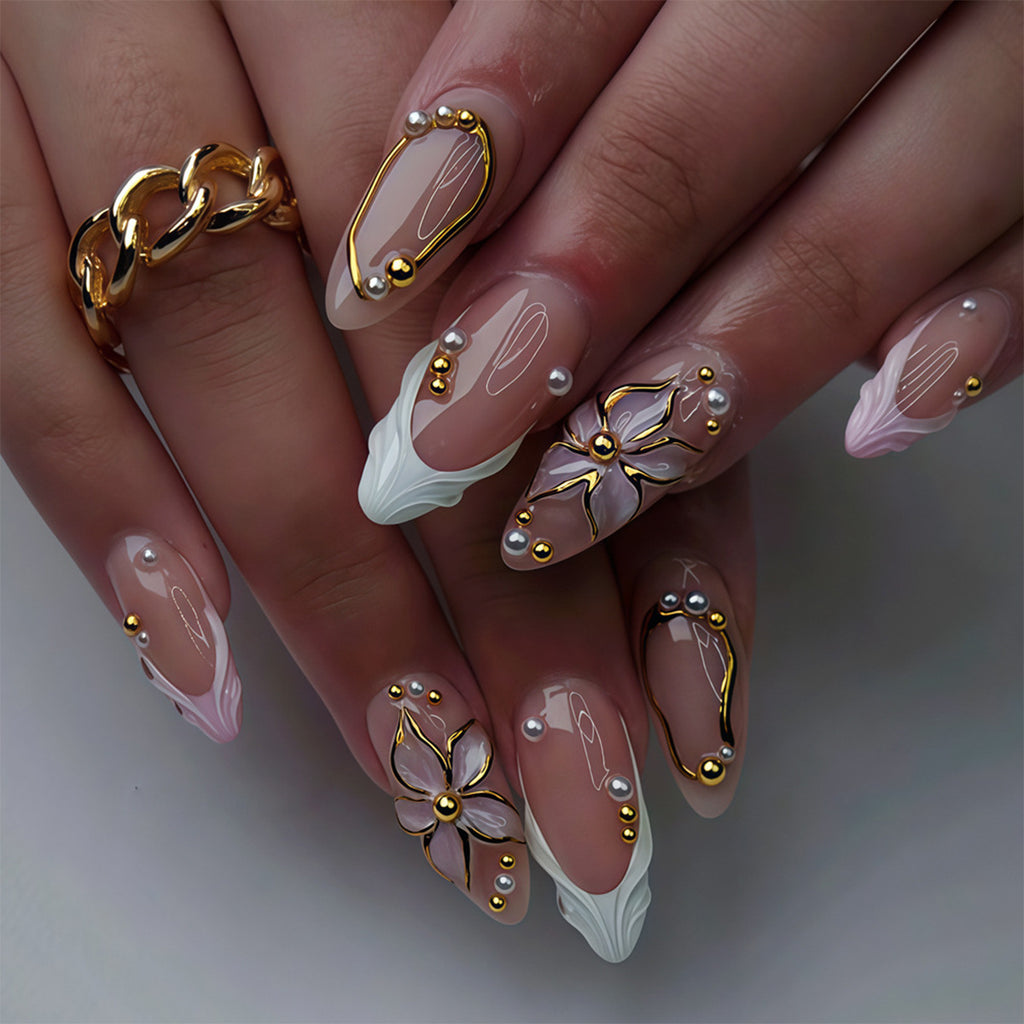 Les ongles amovibles en trois dimensions sculptés d'or pour les femmes