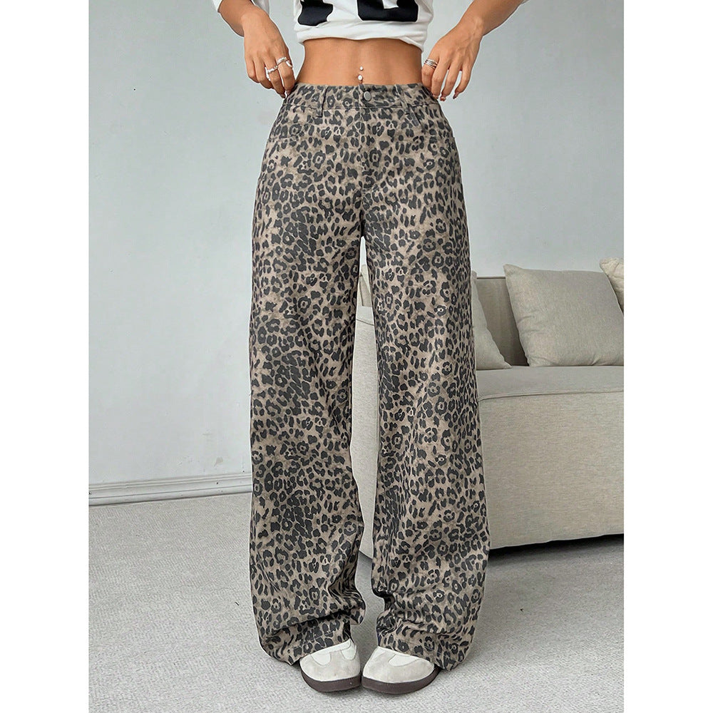 Wide-leg long trousers with a flowing drape