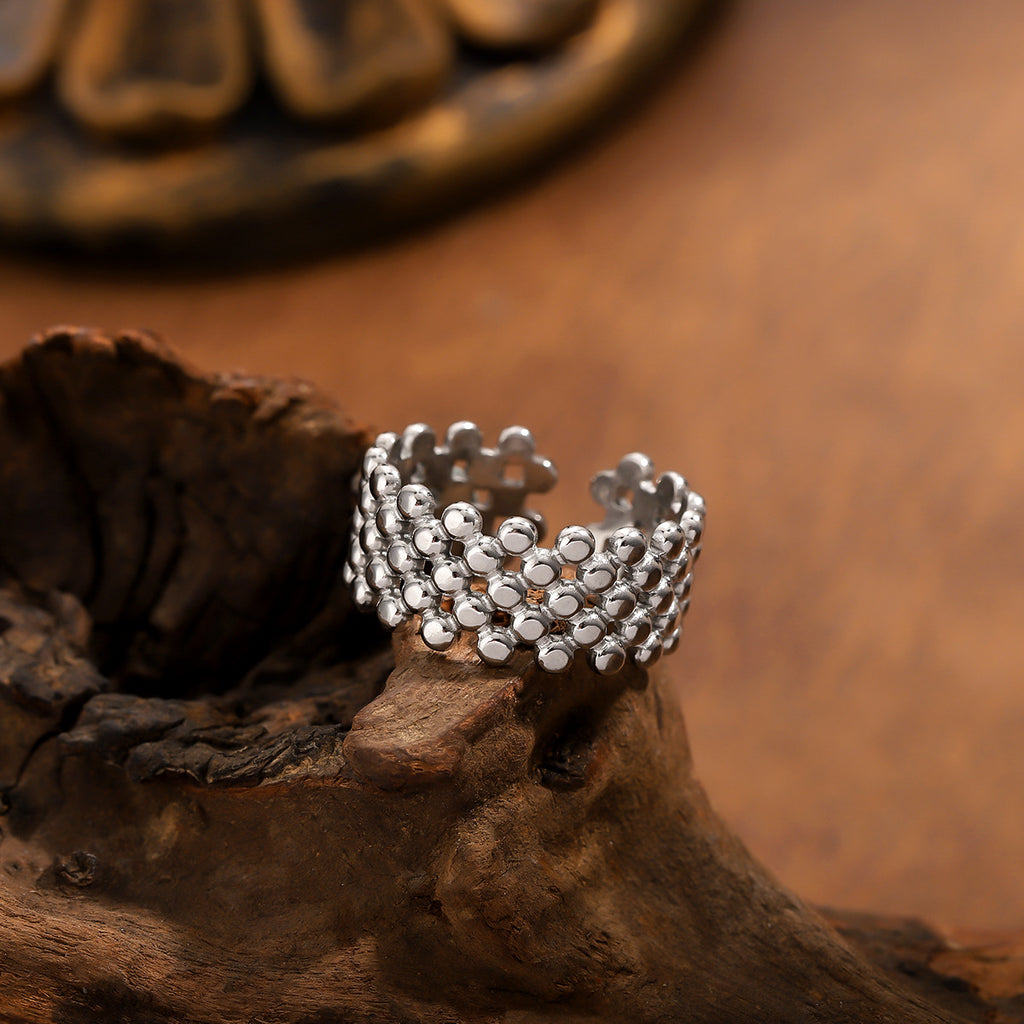 European And American Light Luxury Retro Titanium Steel Ring Gold Collection Niche Design