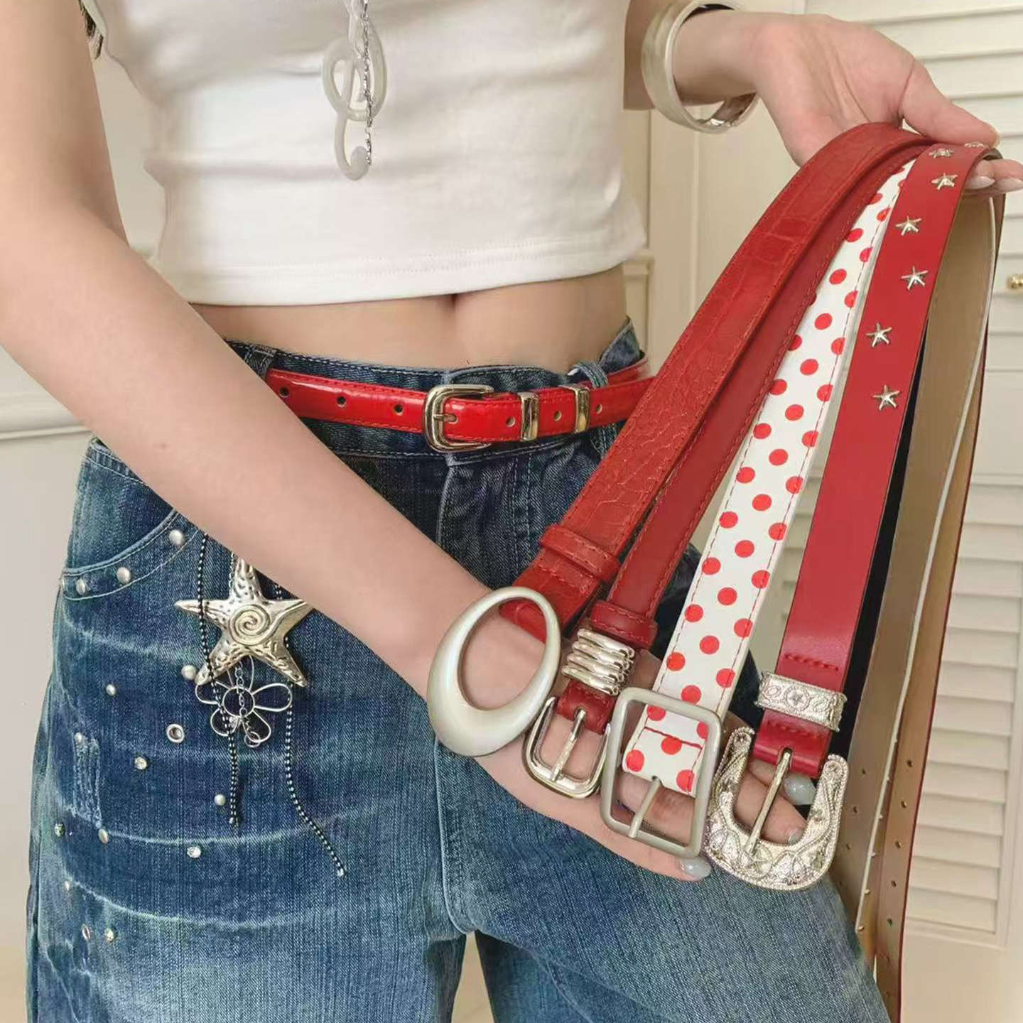 Ceinture de point de crocodile rouge de style féminin